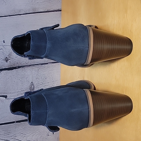 Sole Society Lyriq Suede Booties - Picture 5 of 6